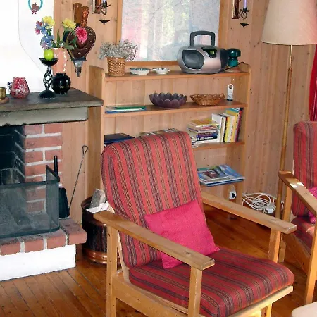 Three-bedroom In Holiday home