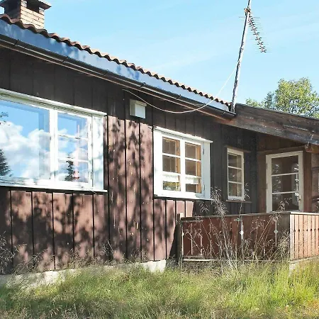 Three-bedroom In Holiday home